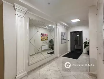 3-комнатная квартира, этаж 8 из 9, 104 м²