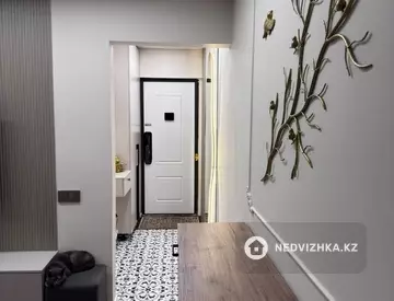 3-комнатная квартира, этаж 4 из 4, 59 м²
