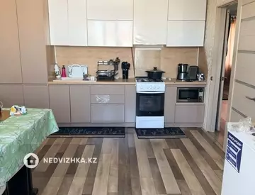 5-комнатный дом, 6.1 соток, 170 м²