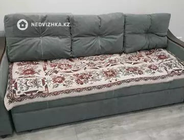 1-комнатная квартира, этаж 4 из 10, 33 м²