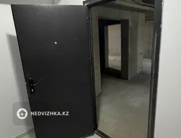Офис, Магазин и др., этаж 1 из 7, 150 м²