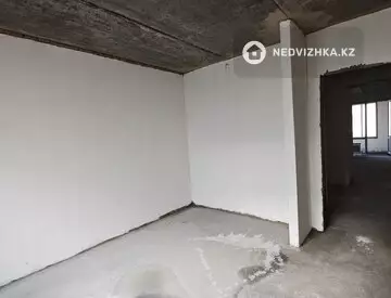 2-комнатная квартира, этаж 4 из 7, 45 м²
