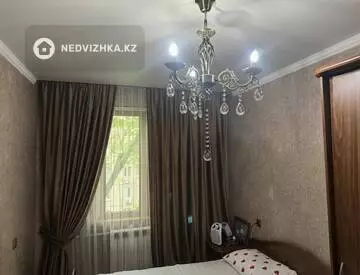 2-комнатная квартира, этаж 4 из 5, 43 м²