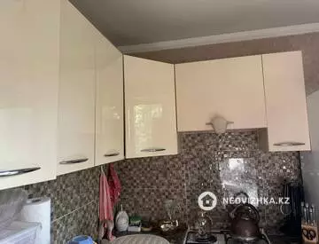 2-комнатная квартира, этаж 4 из 5, 43 м²