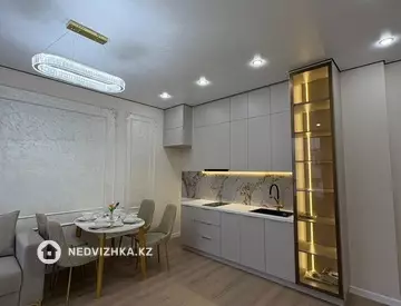 2-комнатная квартира, этаж 12 из 12, 38 м²