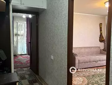 3-комнатная квартира, этаж 3 из 9, 55 м²