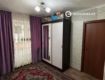3-комнатная квартира, этаж 3 из 9, 55 м²