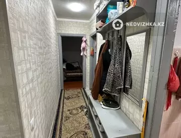 3-комнатная квартира, этаж 1 из 2, 43 м²