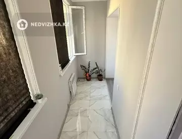 2-комнатная квартира, этаж 4 из 5, 78 м²