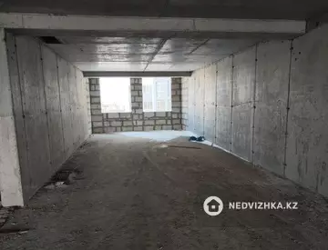 1-комнатная квартира, этаж 12 из 12, 30 м²