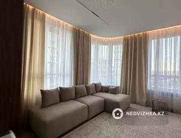 3-комнатная квартира, этаж 16 из 28, 73 м², На длительный срок