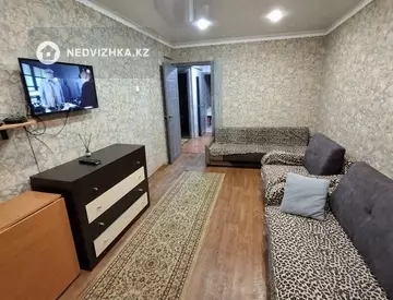 2-комнатная квартира, этаж 1 из 5, 55 м², Посуточно