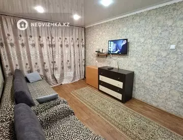2-комнатная квартира, этаж 1 из 5, 55 м², Посуточно