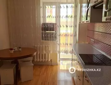 2-комнатная квартира, этаж 3 из 9, 55 м², На длительный срок
