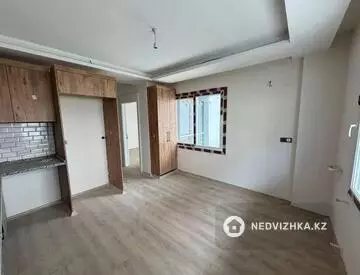 1-комнатная квартира, этаж 5 из 8, 39 м²