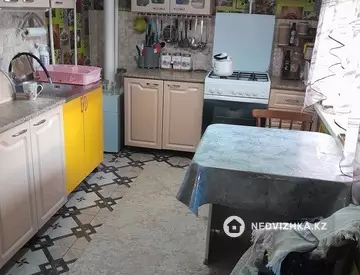 4-комнатный дом, 8 соток, 90 м²