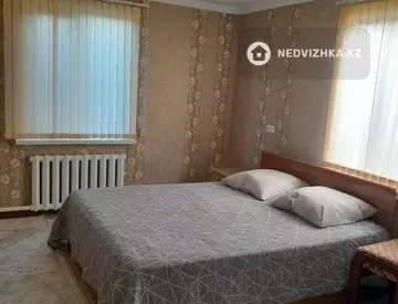 4-комнатный дом, 8 соток, 90 м²
