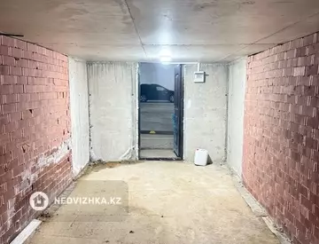 Склад, этаж 1 из 1, 17 м²