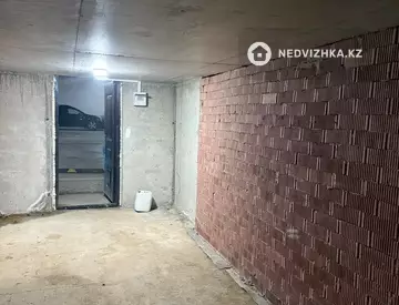 Склад, этаж 1 из 1, 17 м²