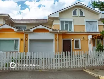 4-комнатный таунхаус, 3.5 соток, 150 м²