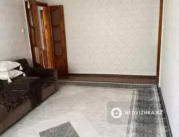 4-комнатная квартира, этаж 2 из 5, 72 м²