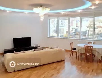 2-комнатная квартира, этаж 17 из 32, 92 м², На длительный срок