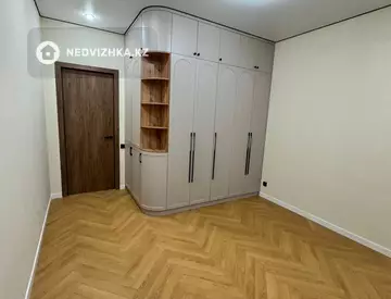 1-комнатная квартира, этаж 7 из 12, 40 м²