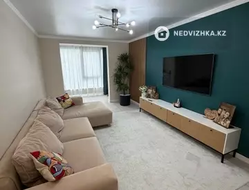 3-комнатная квартира, этаж 9 из 15, 118 м²