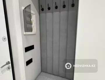 1-комнатная квартира, этаж 2 из 12, 41 м²
