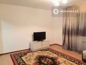 2-комнатная квартира, этаж 3 из 5, 58 м²