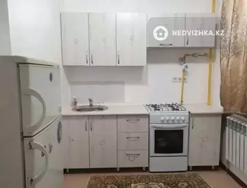 2-комнатная квартира, этаж 3 из 5, 58 м²
