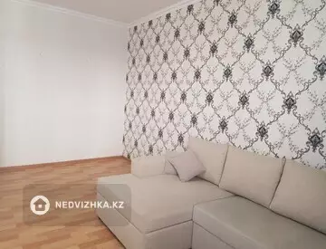 1-комнатная квартира, этаж 7 из 9, 42 м²