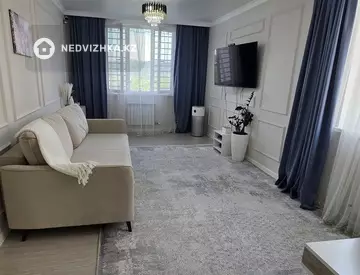 2-комнатная квартира, этаж 12 из 13, 77 м²