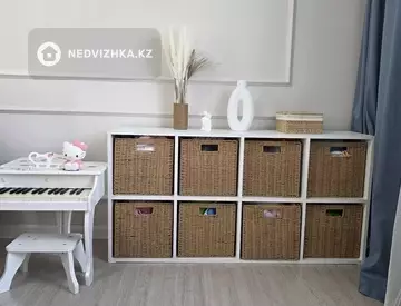 2-комнатная квартира, этаж 12 из 13, 77 м²