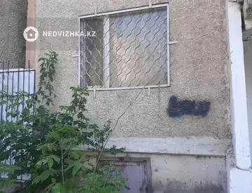 2-комнатная квартира, этаж 1 из 5, 51 м²