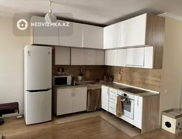 1-комнатная квартира, этаж 7 из 13, 45 м²