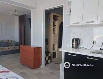 1-комнатная квартира, этаж 4 из 9, 39 м²