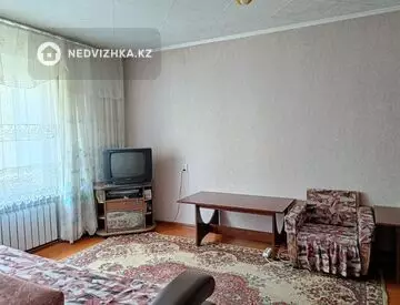 1-комнатная квартира, этаж 2 из 9, 34 м²
