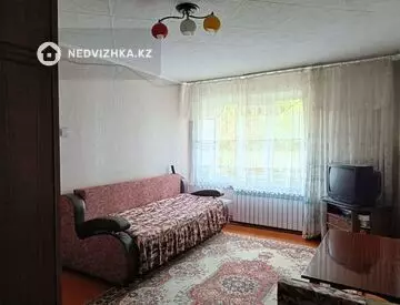 1-комнатная квартира, этаж 2 из 9, 34 м²