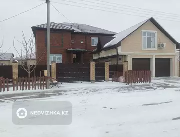 9-комнатный дом, 10 соток, 470 м²