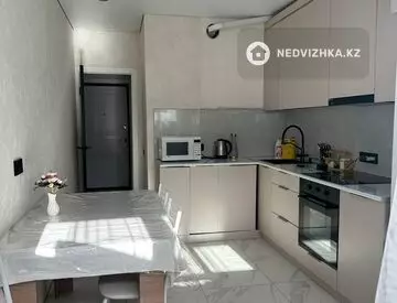2-комнатная квартира, этаж 3 из 5, 58 м²