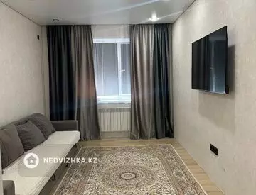 2-комнатная квартира, этаж 3 из 5, 58 м²