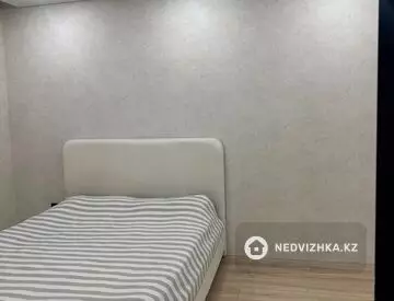 2-комнатная квартира, этаж 3 из 5, 58 м²