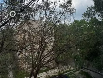 2-комнатная квартира, этаж 4 из 5, 54 м²