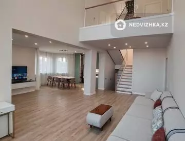 4-комнатный дом, 10 соток, 304 м²