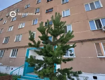 2-комнатная квартира, этаж 4 из 5, 52 м²