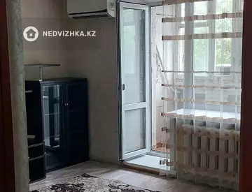 1-комнатная квартира, этаж 3 из 5, 35 м²