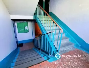 2-комнатная квартира, этаж 3 из 6, 55 м²