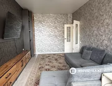 2-комнатная квартира, этаж 3 из 5, 66 м²