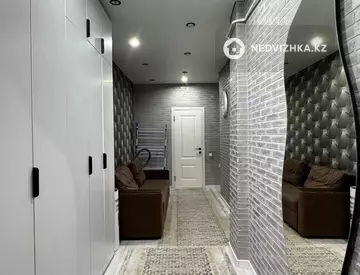 2-комнатная квартира, этаж 3 из 5, 66 м²